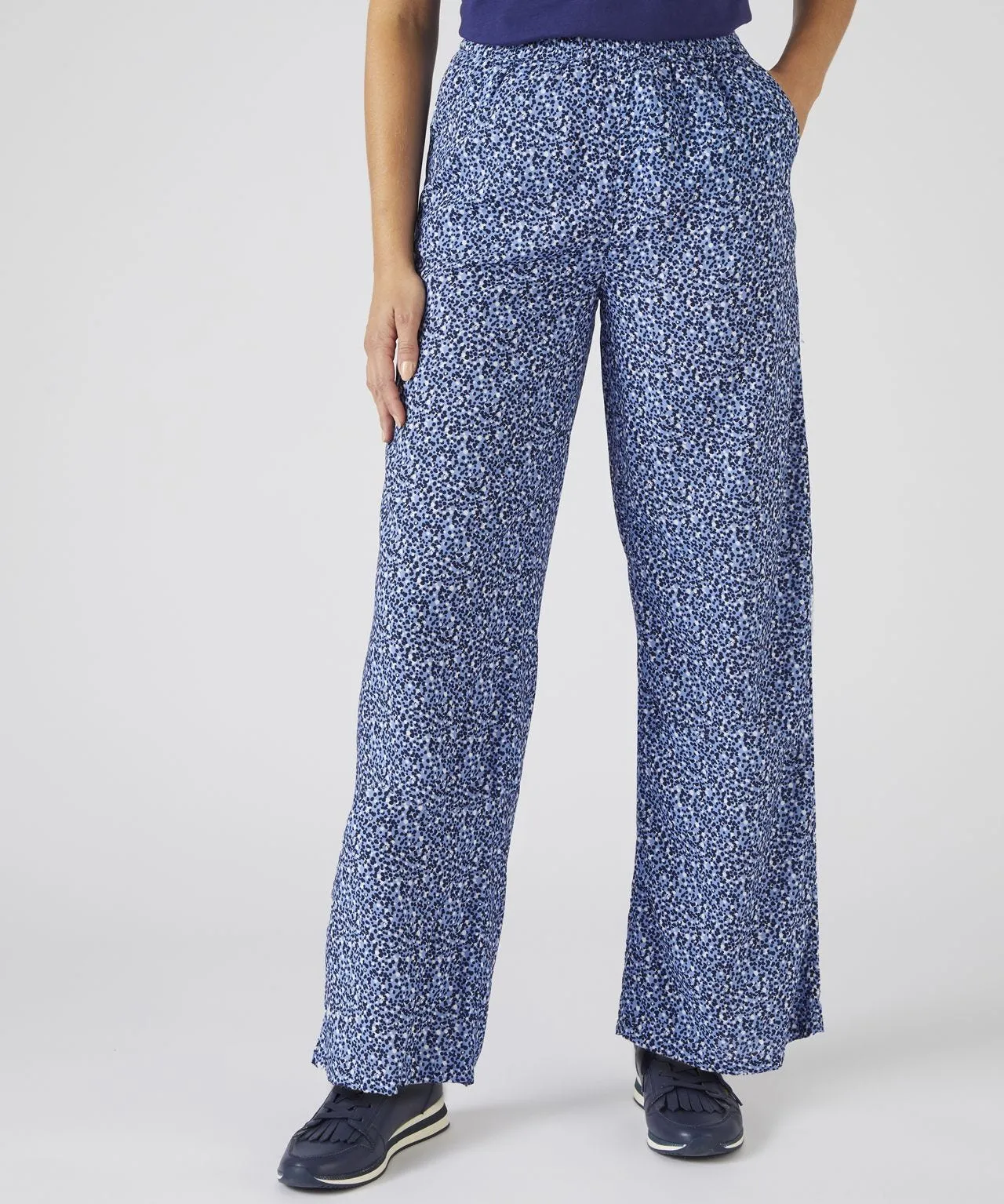 Wide-leg Trousers with Blue Dots Print