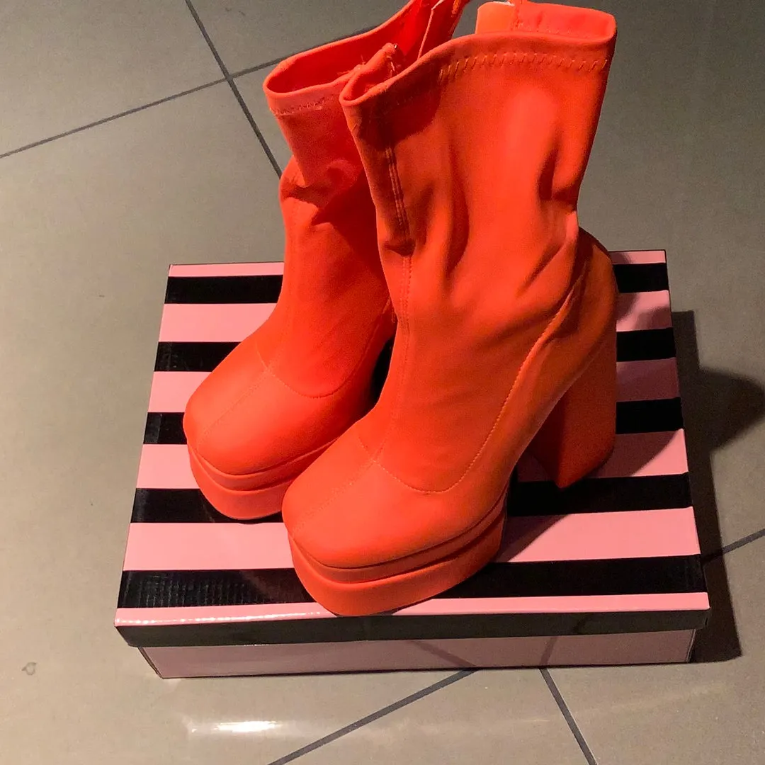 BOHO ORANGE PLATFORM boots