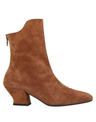 Dorateymur Camel Ankle Boots - Size 4 UK.