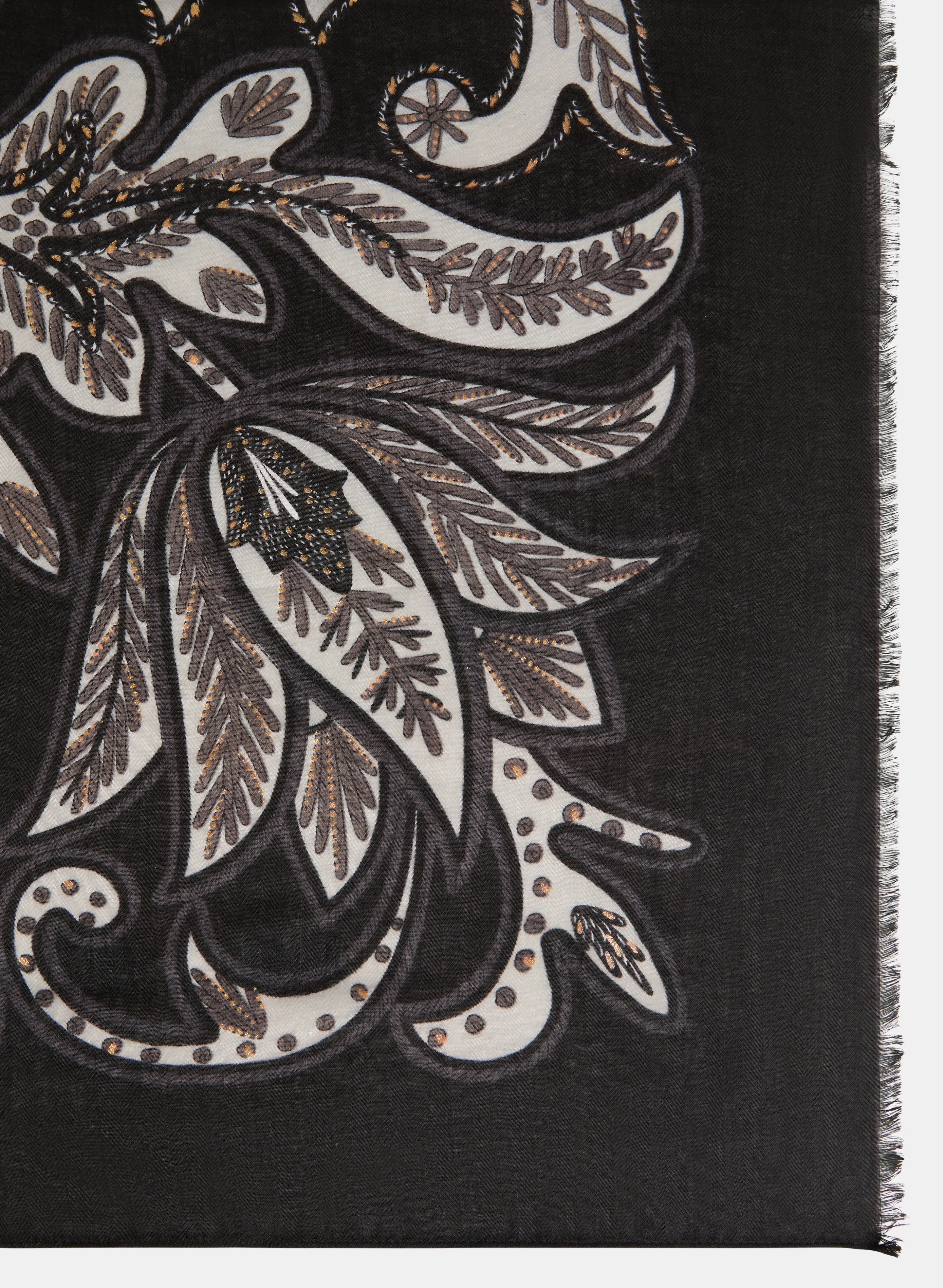 Jacquard Scarf with Leaf Print