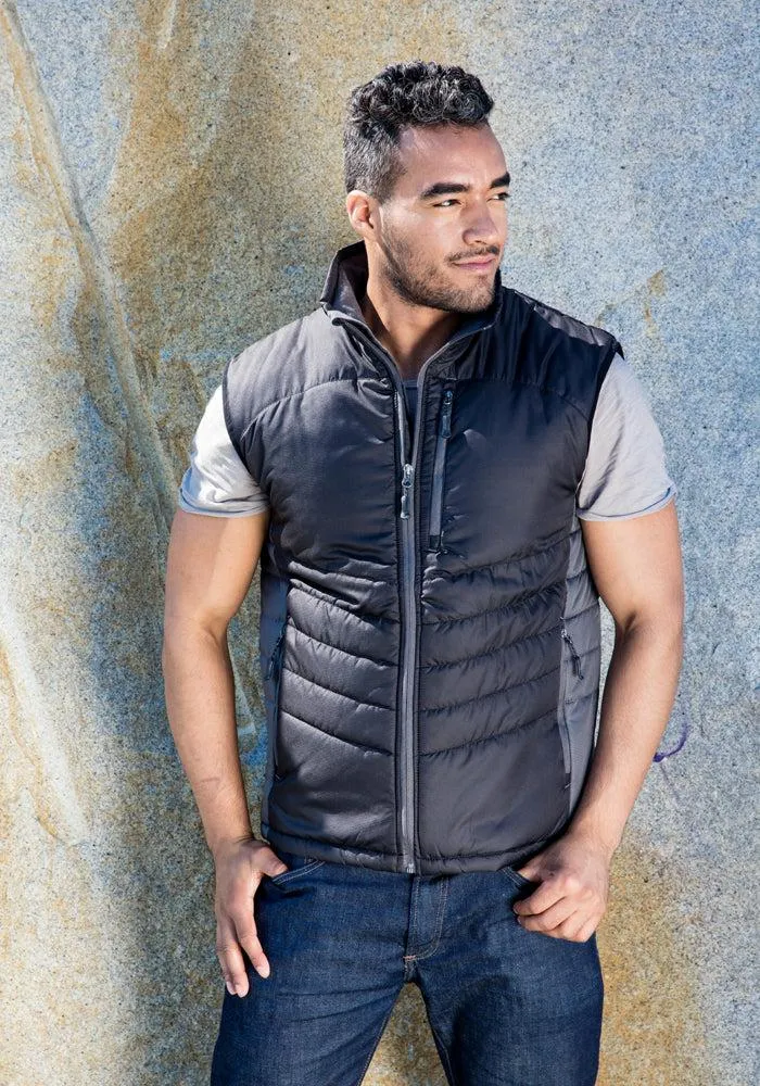 Lightweight Puffer Vests for Cloudy Weather