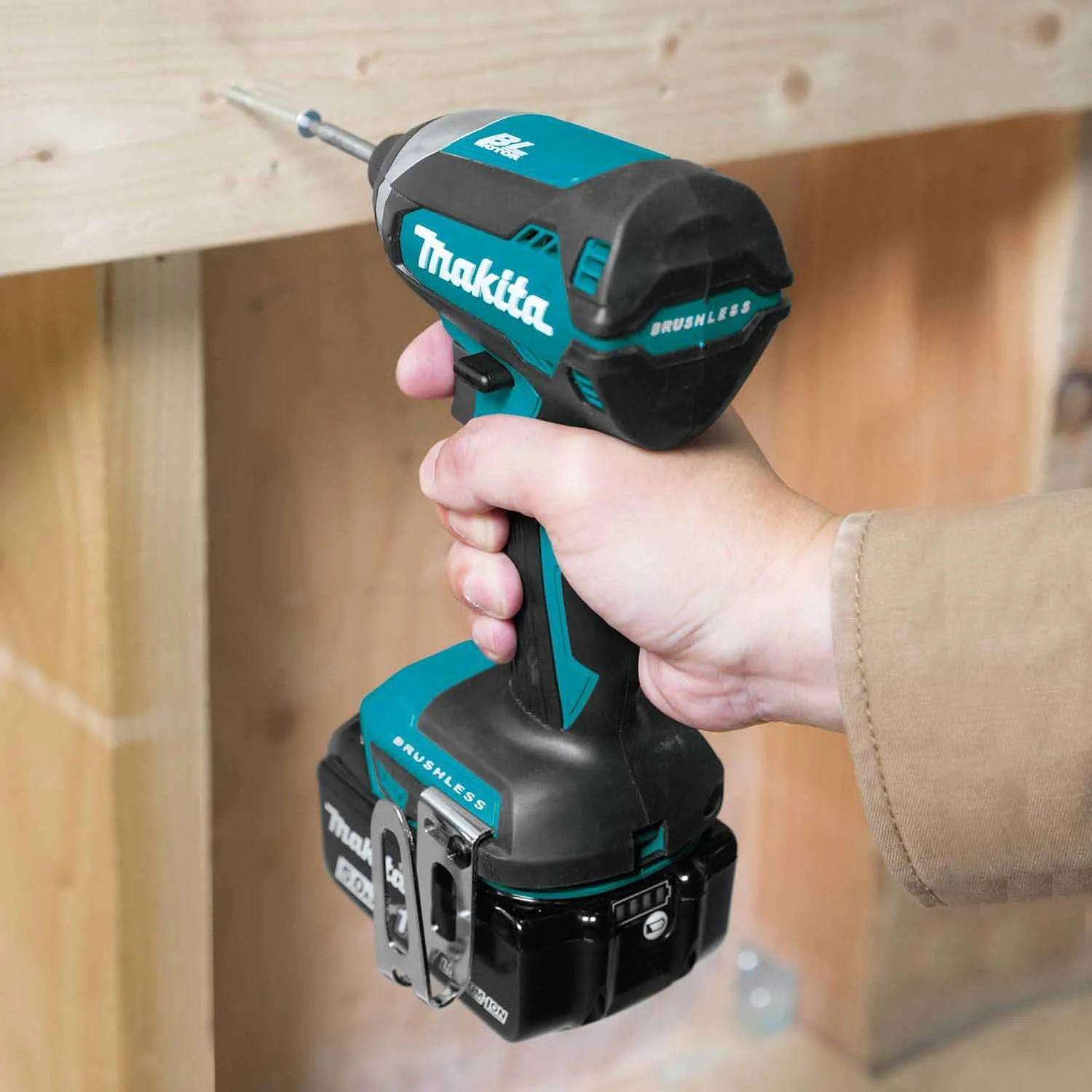 Makita XT291T 18V LXT 2-Pc. Combo Kit (5.0Ah)