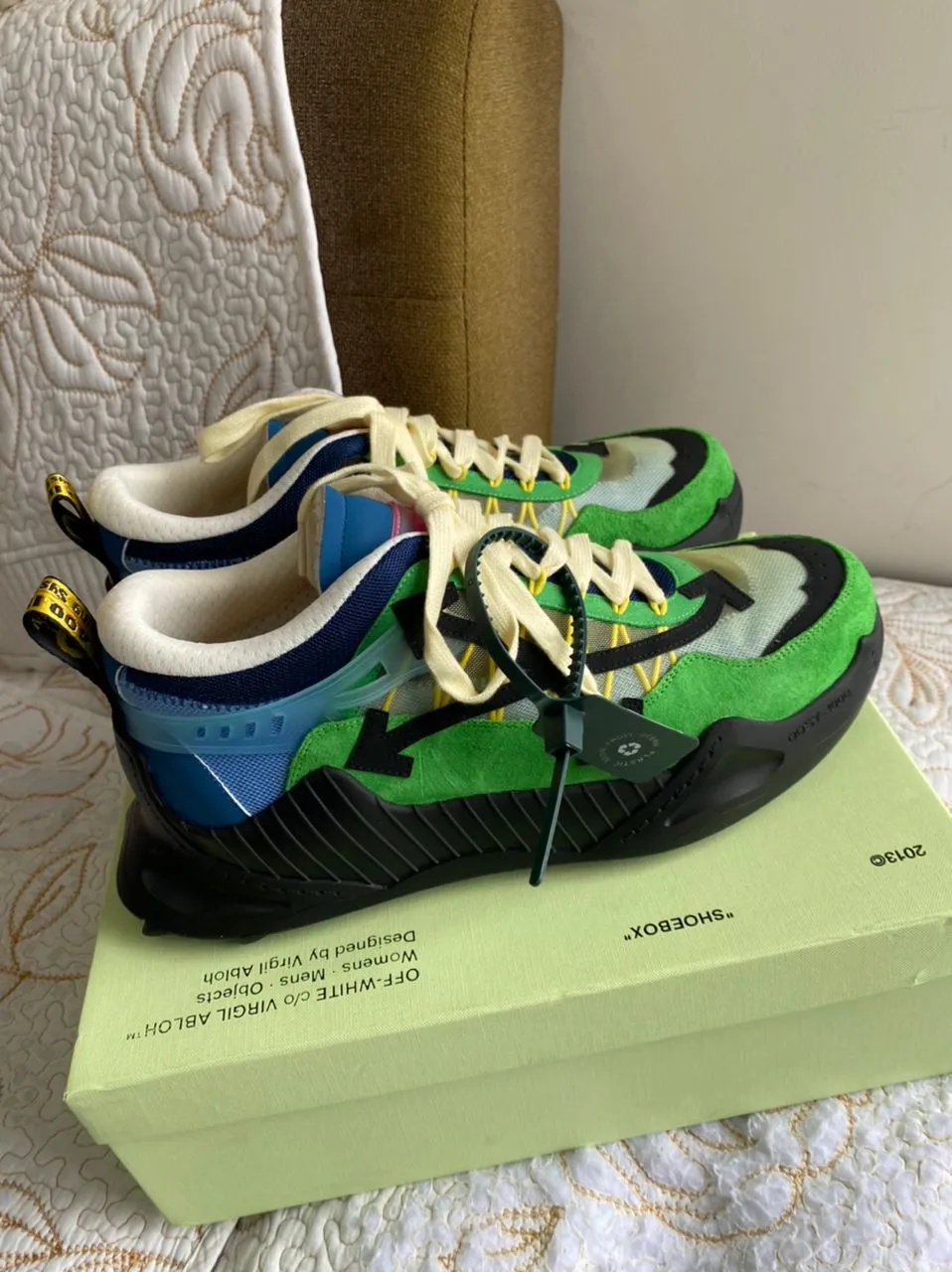 Odsy-1000 Dark Green Arrow Colorblock Sneakers