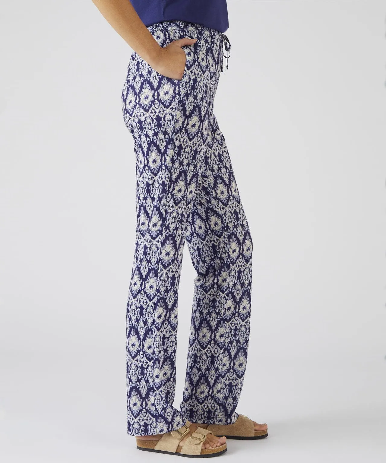 Tapered-leg Trousers in Print Jersey