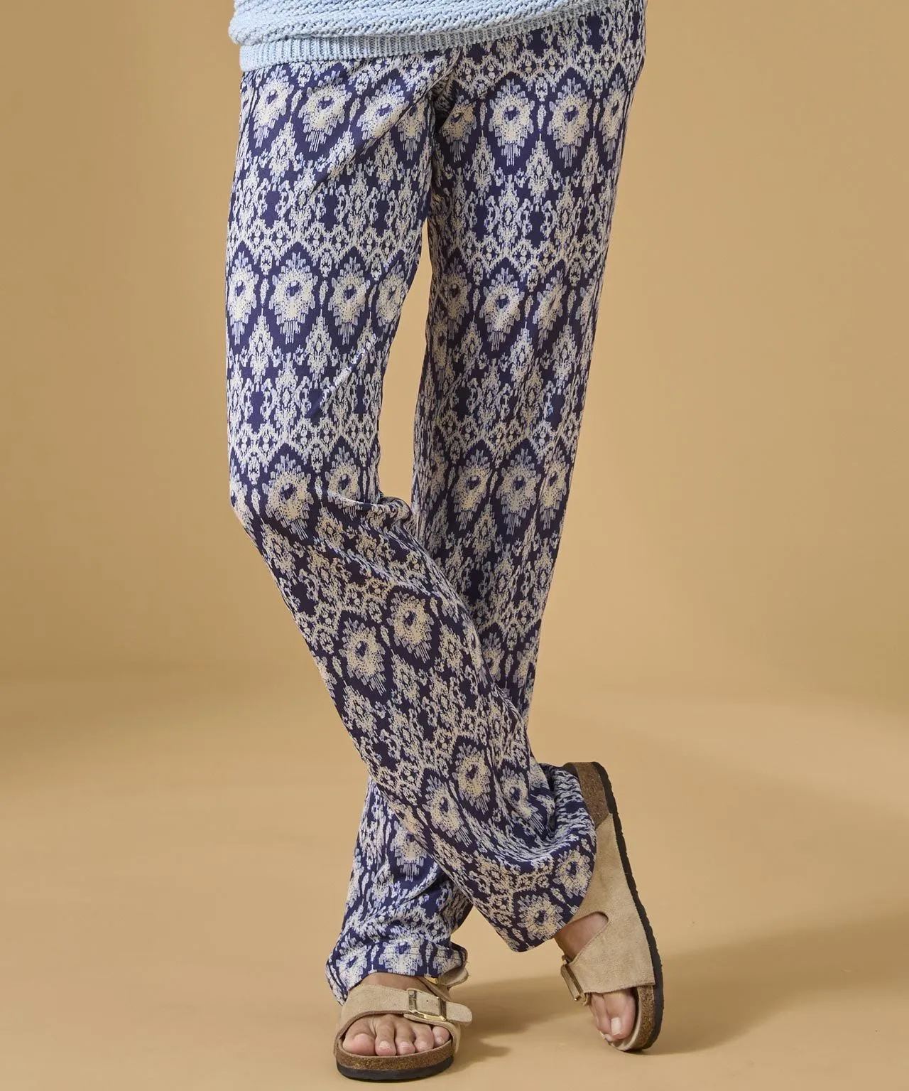 Tapered-leg Trousers in Print Jersey