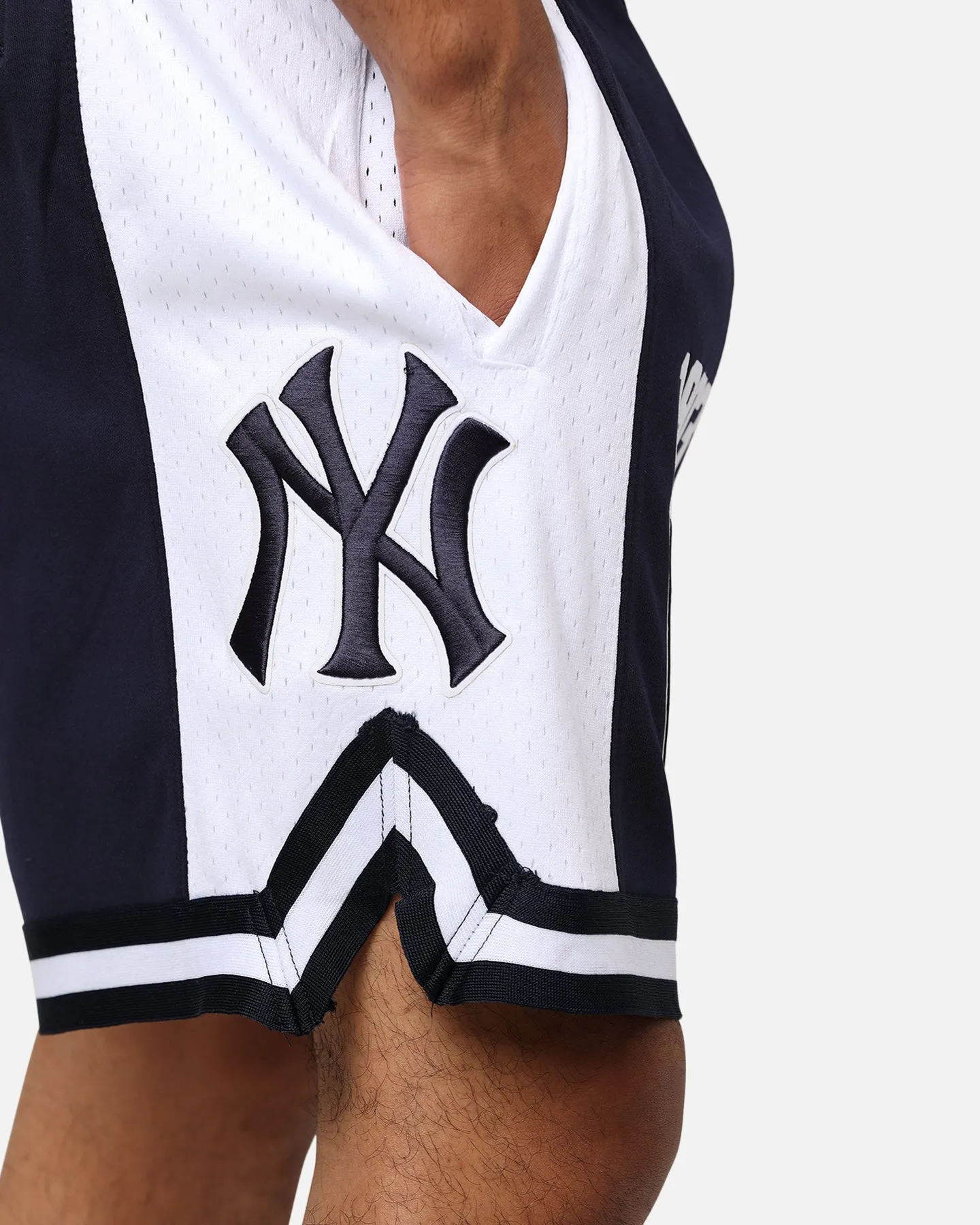 New York Yankees Fast Lane 2.0 Shorts - Midnight Navy