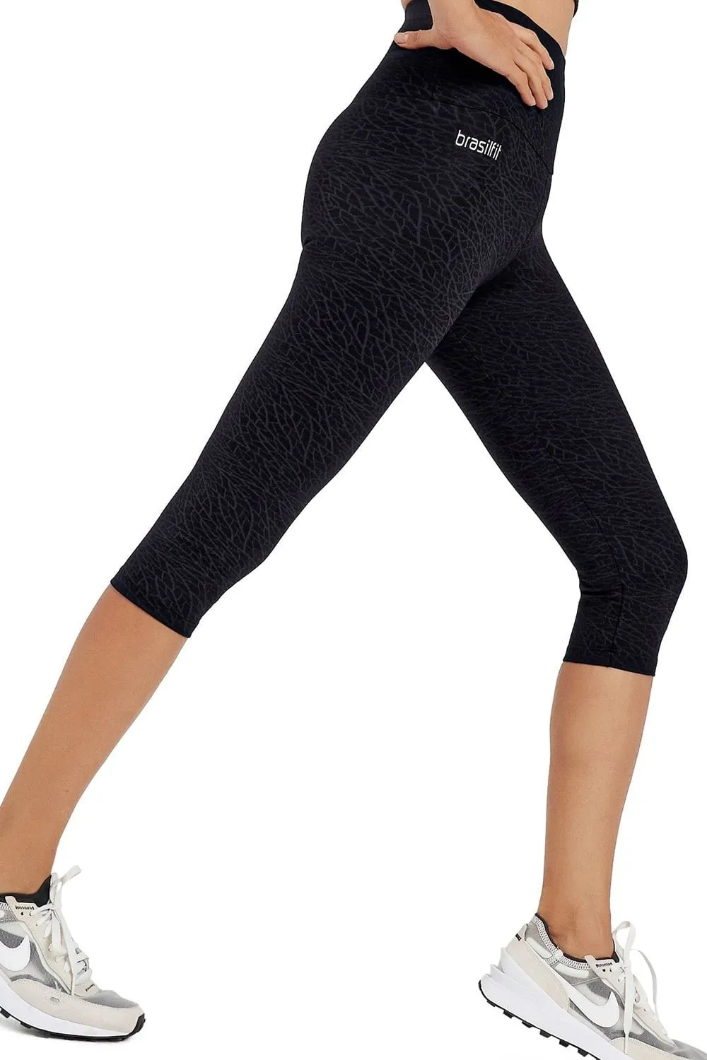 Raizes High Waisted Under Knee Leggings - Black