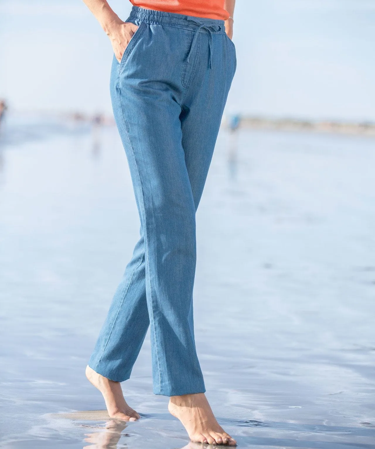 Pull-on Trousers with Stretch Waist