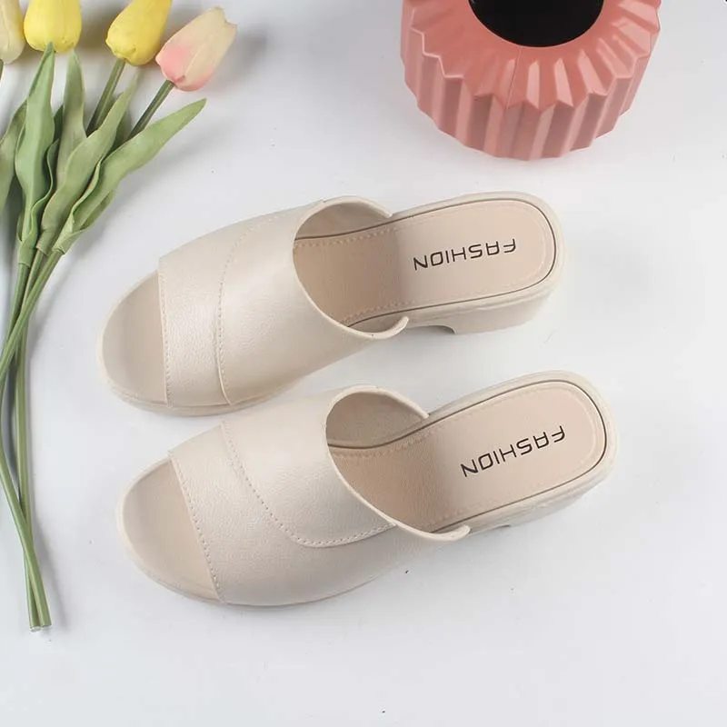 Stylish Summer Women's Slippers