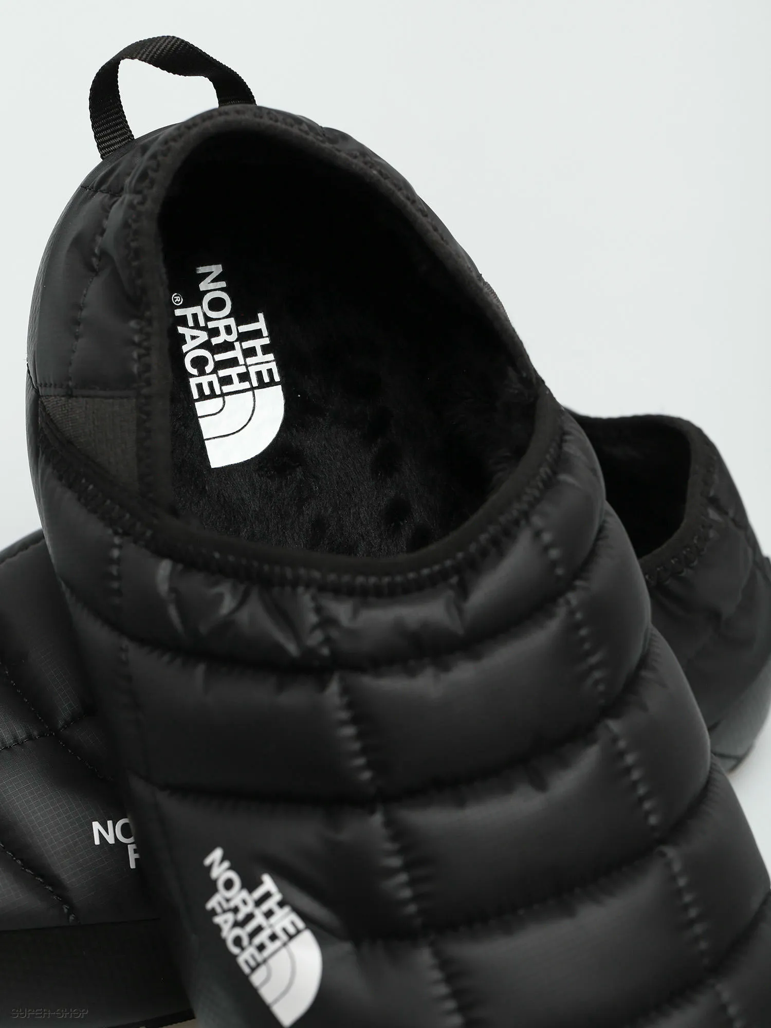 The North Face Thermoball Traction Mule V Shoes in TNF Black/TNF White