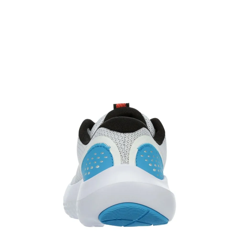 Under Armour Boys' Surge 4 Sneaker