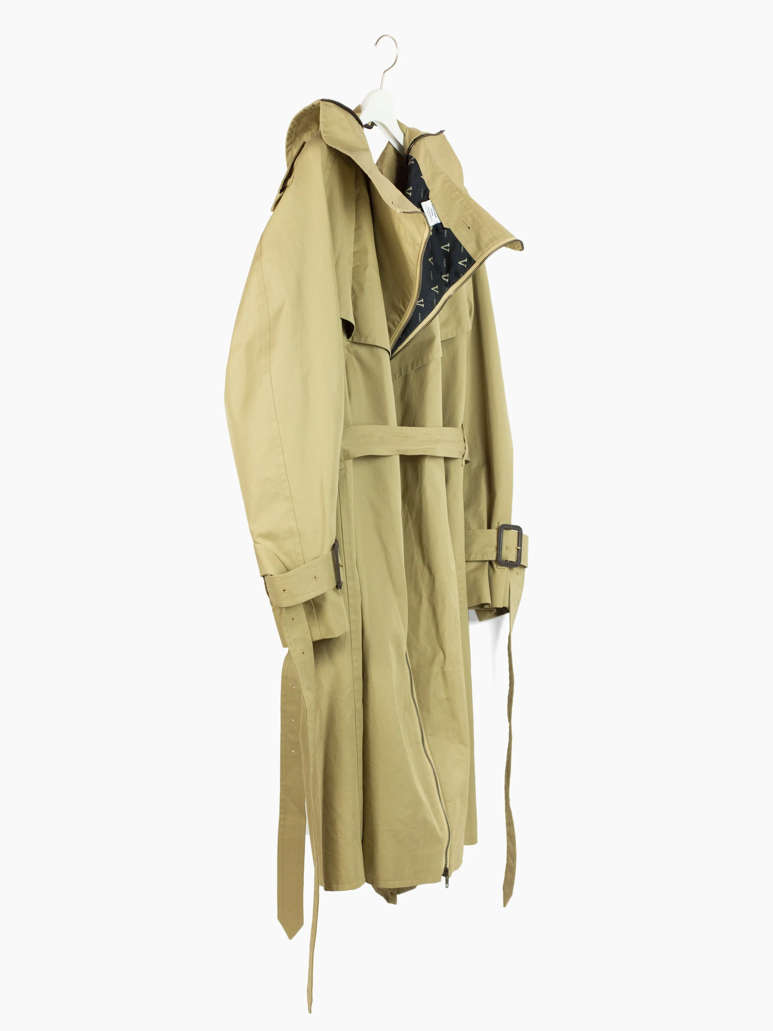 Vetements Autumn Winter 2017 Mackintosh Convertible Trench