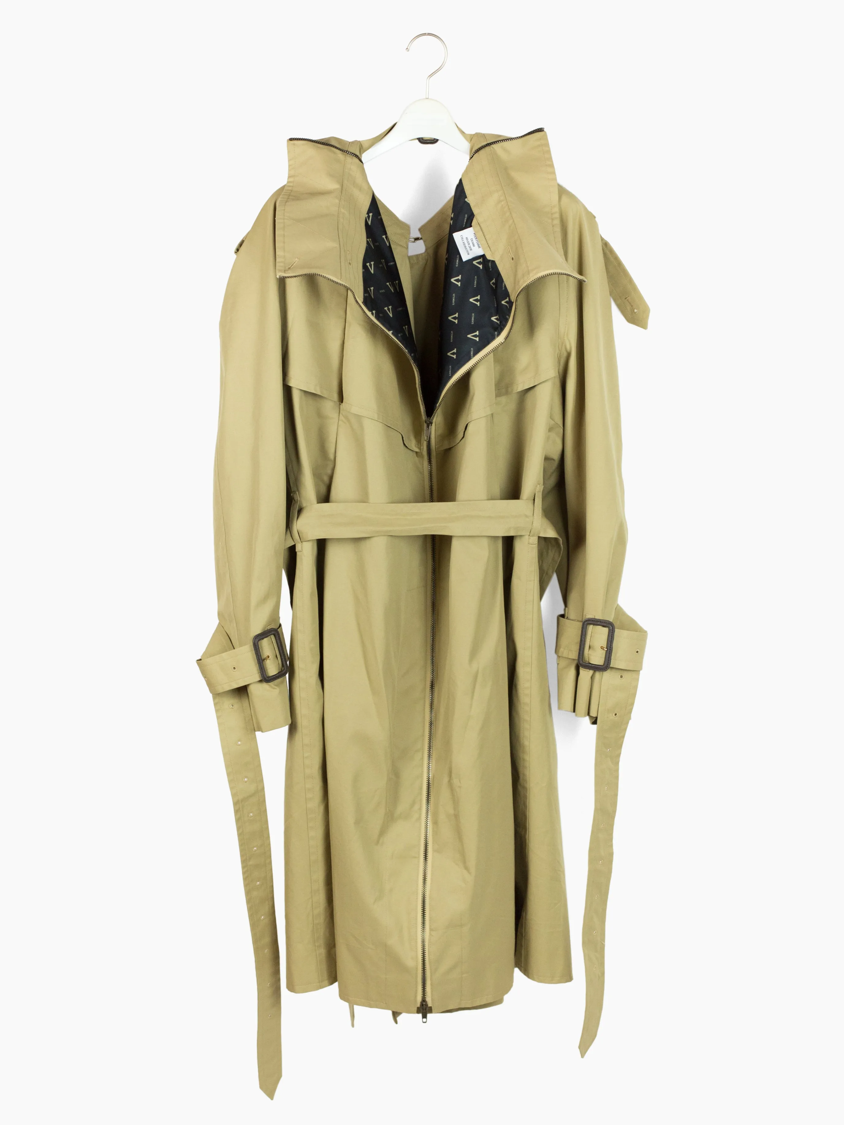 Vetements Autumn Winter 2017 Mackintosh Convertible Trench